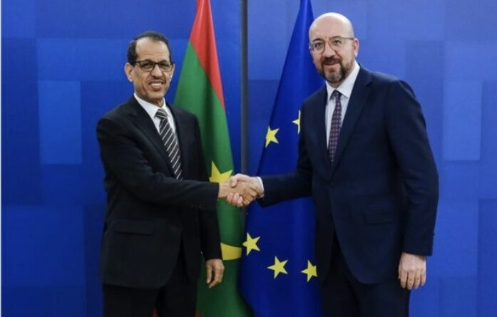 سفارة في الجيب! : ترهة عن محض خيال / محمد ولد محمد سالم